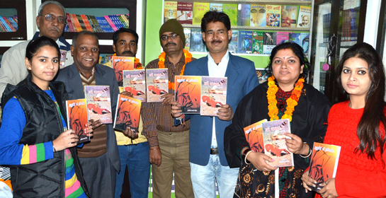 à¤°à¤¾à¤¯à¤ªà¥à¤° à¤›à¤¤à¥€à¤¸à¤—à¥ à¤¨à¤¿à¤µà¤¾à¤¸à¥€ à¤…à¤¦à¤¿à¤¤à¥à¤¯ à¤ªà¥à¤°à¤¤à¤¾à¤ª à¤¸à¤¿à¤‚à¤¹ à¤¦à¥à¤µà¤¾à¤°à¤¾ à¤¸à¤®à¥à¤ªà¤¾à¤¦à¤¿à¤¤ à¤¨à¤¯à¥€ à¤•à¤²à¤® à¤¸à¥‡ à¤”à¤° à¤‰à¤¨à¤•à¥‡ à¤¨à¤¿à¤œà¥€ à¤•à¤¾à¤µà¥à¤¯ à¤¸à¤‚à¤—à¥à¤°à¤¹ à¤…à¤¨à¥à¤­à¥‚à¤¤à¤¿à¤¯à¥‹à¤‚ à¤•à¥€ à¤…à¤­à¤¿à¤µà¥à¤¯à¤•à¥à¤¤à¤¿ à¤•à¤¾ à¤µà¤¿à¤®à¥‹à¤šà¤¨ à¤®à¥‡à¤°à¤  à¤®à¥‡à¤‚  